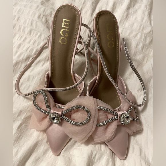 Pink bow heels. New never worn - Picture 2 of 5